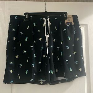 Chubbies Men’s classic swim trunks. New with tags. 5.5 inch inseam. Size XXL